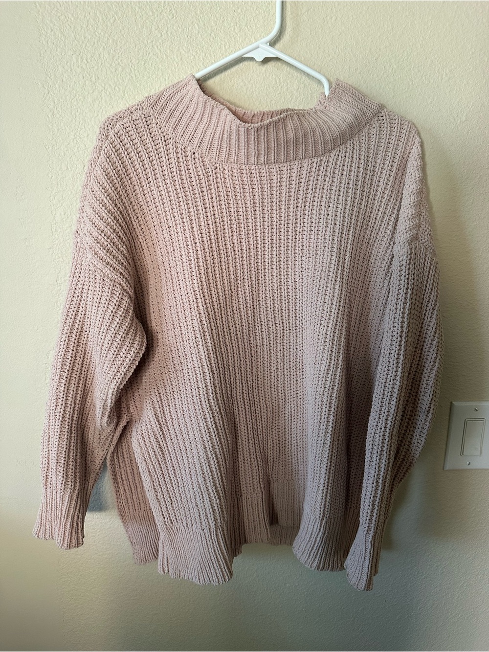 Aerie women's Chunky Knit Crewneck Sweater - Blush Pink size S/ NWOT 1048